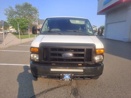 2011 Ford E-Series Cargo E-250