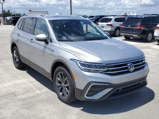 2022 Volkswagen Tiguan 2.0T SE FWD Sport Utility